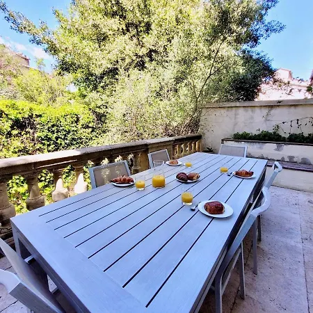 Superbe Centre-ville Avec Clim Parking & Terrasse Apartmán