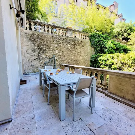 Appartement T4 Le Secret D'Ecusson Centre Ville Montpellier *