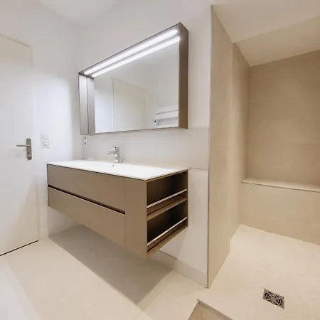 Appartement T4 Le Secret D'Ecusson Centre Ville Montpellier Apartamento