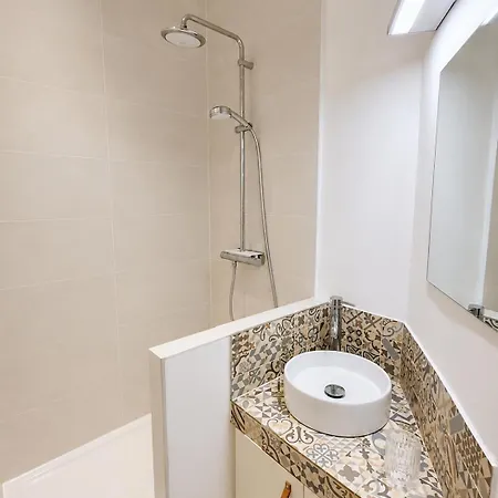 T4 Le Secret D'ecusson Centre Apartman